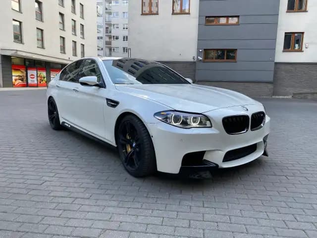 2016 BMW M5